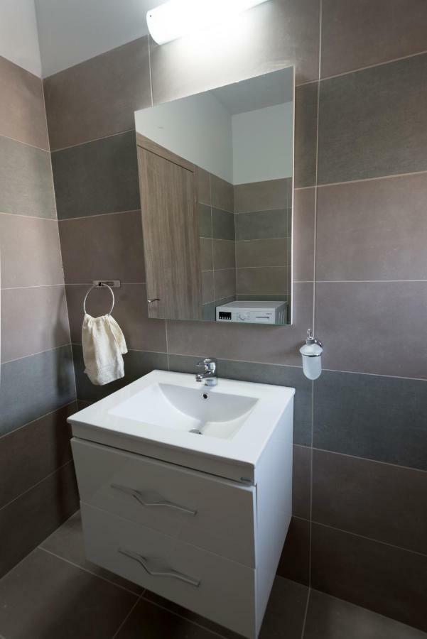 Paulsia Apartments Pszínthosz Kültér fotó