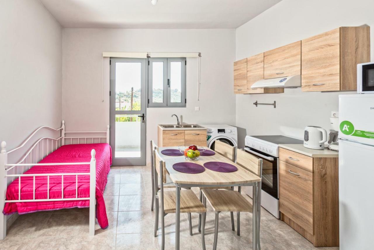 Paulsia Apartments Pszínthosz Kültér fotó